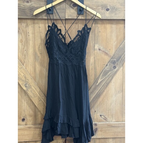 Free People Adella Black Lacey Mini Length Dress Women’s Size Small - Picture 1 of 8